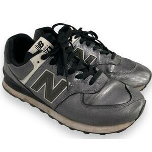 New Balance Women's 574 Metallic Black Size 10 Silver Chrome Walking Shoes